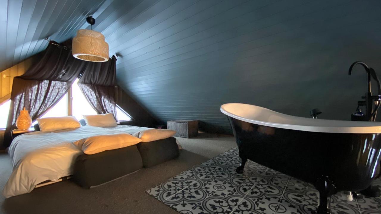 Budhir Marbakki Luxury Ocean Retreatヴィラ エクステリア 写真